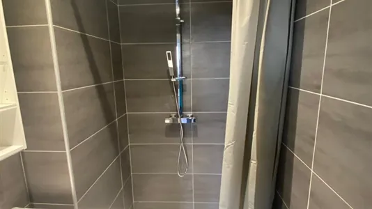 Rooms in Lyon - photo 6