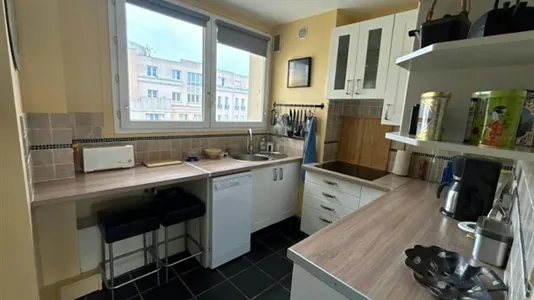 Apartments in Nanterre - photo 5