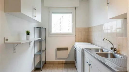 Rooms in Lyon - photo 6