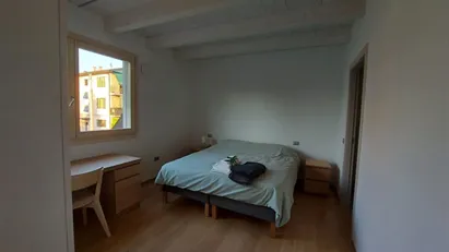 Room for rent in Padua, Veneto