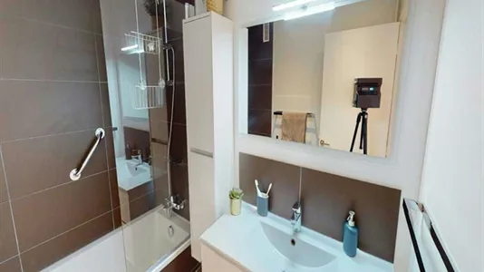 Rooms in Paris 15ème arrondissement - photo 9