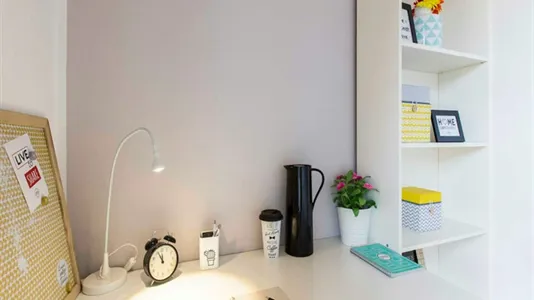 Rooms in Milano Zona 5 - Vigentino, Chiaravalle, Gratosoglio - photo 8