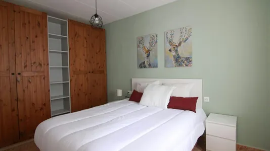 Apartments in Barcelona Ciutat Vella - photo 7