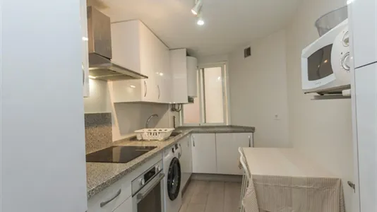 Rooms in Málaga - photo 7