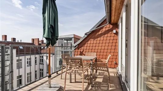 Apartments in Berlin Charlottenburg-Wilmersdorf - photo 5