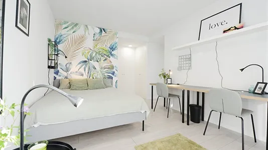 Rooms in Urduliz - photo 4