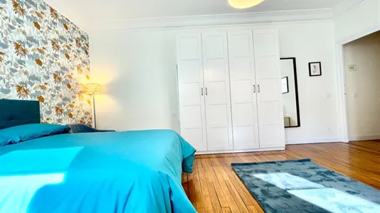 Rooms in Bilbao - photo 10