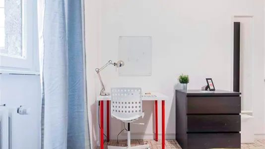 Rooms in Milano Zona 8 - Fiera, Gallaratese, Quarto Oggiaro - photo 5