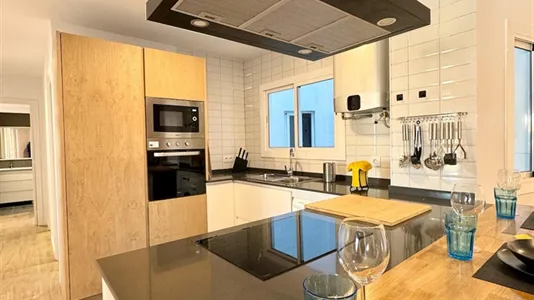 Rooms in Barcelona Eixample - photo 8