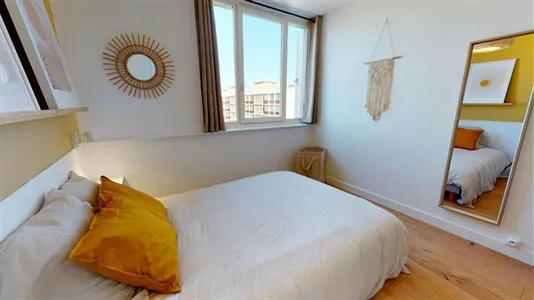 Rooms in Lyon - photo 2