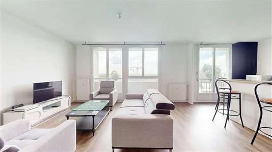 Rooms in Angers - photo 1