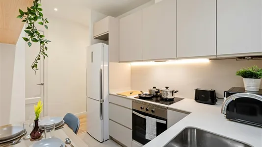 Rooms in Barcelona Eixample - photo 6