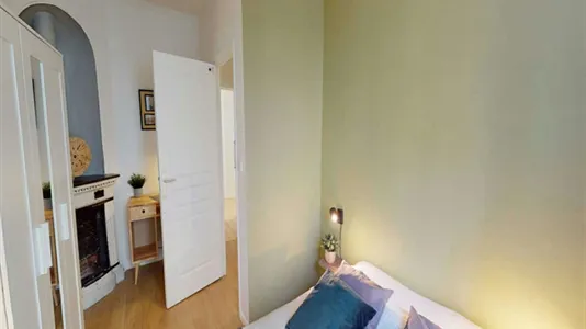 Rooms in Paris 16éme arrondissement (North) - photo 2