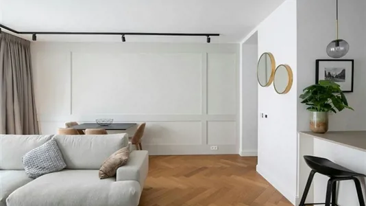 Apartments in Amsterdam Centrum - photo 2