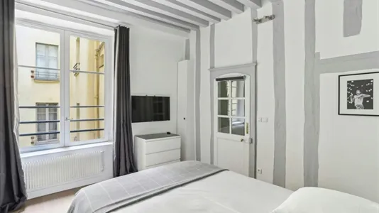 Apartments in Paris 6ème arrondissement - Saint Germain - photo 10