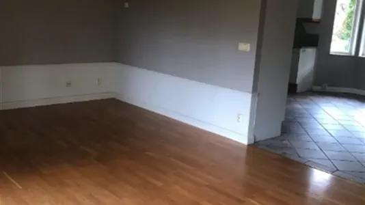 Houses in Salem - photo 8