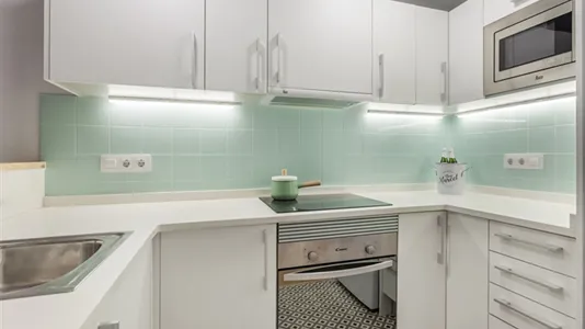 Apartments in Barcelona Ciutat Vella - photo 9