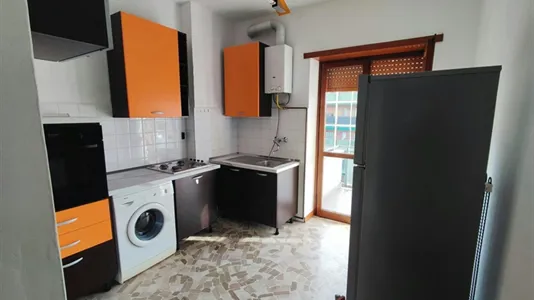 Rooms in Cologno Monzese - photo 4