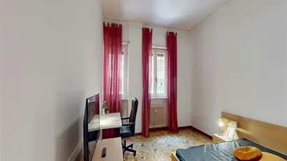 Room for rent in Milano Zona 1 - Centro storico, Milan