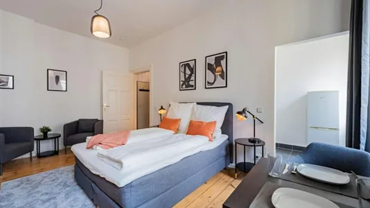 Apartments in Berlin Friedrichshain-Kreuzberg - photo 2
