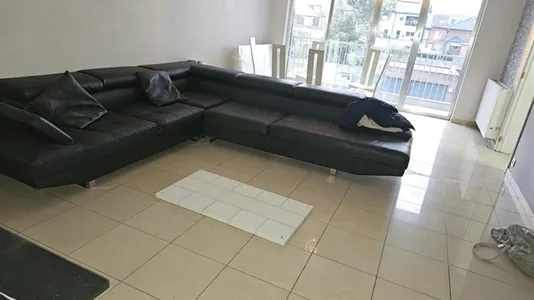 Apartments in Sint-Pieters-Leeuw - photo 2