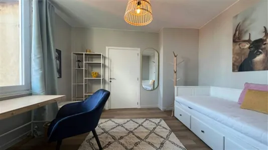 Rooms in Brussels Sint-Jans-Molenbeek - photo 5