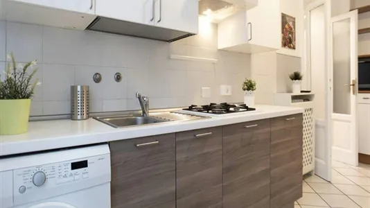 Rooms in Milano Zona 8 - Fiera, Gallaratese, Quarto Oggiaro - photo 9