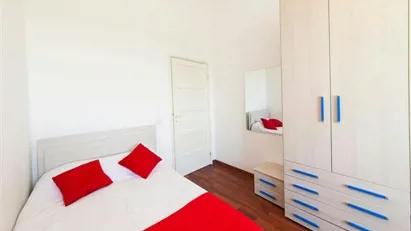 Room for rent in Milano Zona 6 - Barona, Lorenteggio, Milan