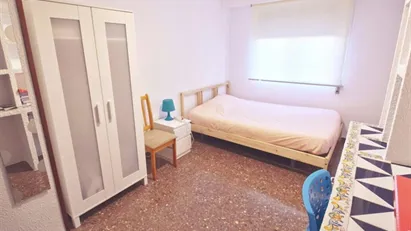 Room for rent in Valencia Algirós, Valencia (region)