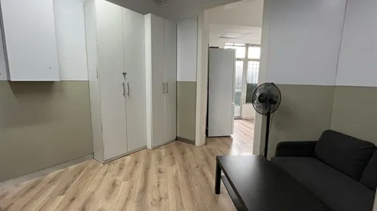 Rooms in Barcelona Eixample - photo 6