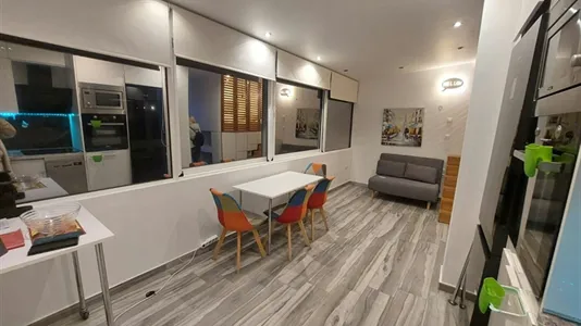 Apartments in Piraeus - photo 2