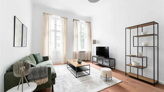Apartments in Berlin Mitte - photo 1