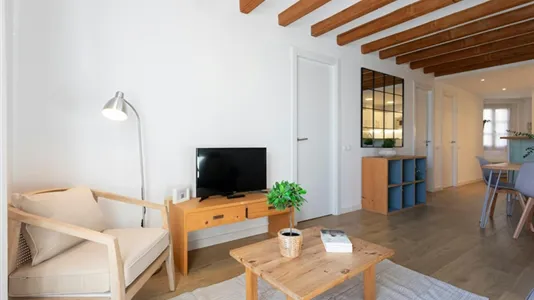 Apartments in Barcelona Ciutat Vella - photo 4