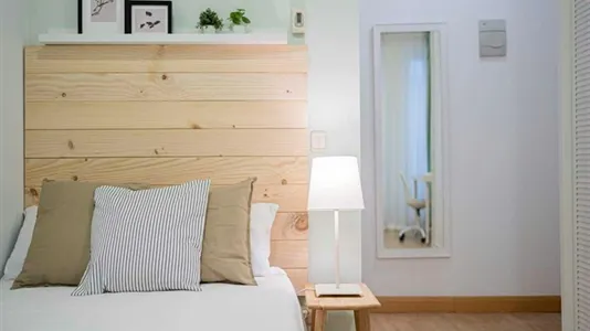 Rooms in Madrid Centro - photo 4