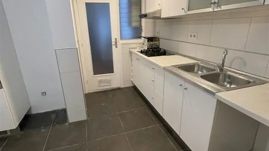 Rooms in Barcelona Gràcia - photo 10