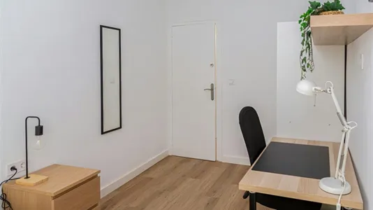 Rooms in Zaragoza - photo 4