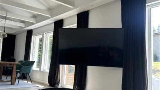 Houses in Täby - photo 4