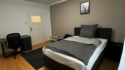Rooms in Location is not specified - photo 1