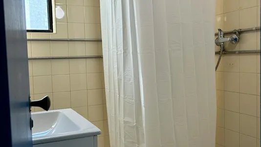 Rooms in Aveiro - photo 9