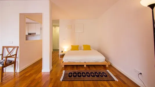 Apartments in Madrid Retiro - photo 4