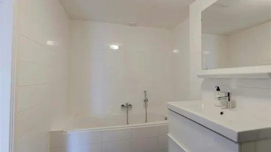 Apartments in Amsterdam Centrum - photo 7