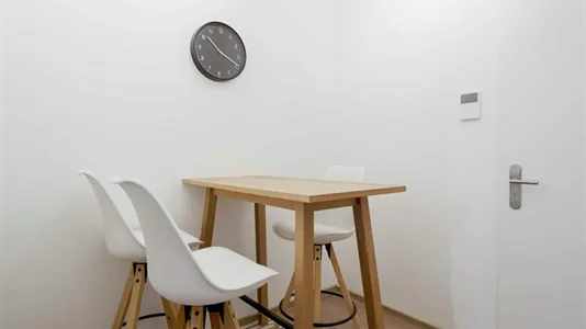 Rooms in Berlin Mitte - photo 8