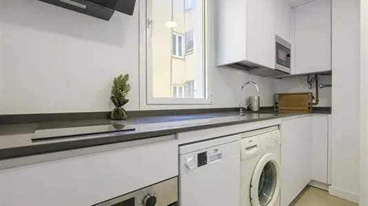 Apartments in Madrid Salamanca - photo 8