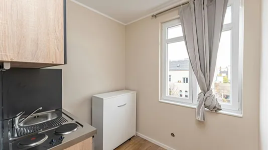 Apartments in Berlin Charlottenburg-Wilmersdorf - photo 2