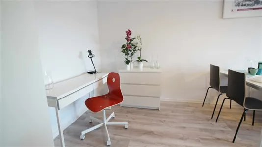 Apartments in Łódź - photo 8