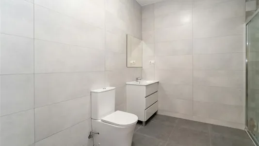 Rooms in Madrid San Blas - photo 9