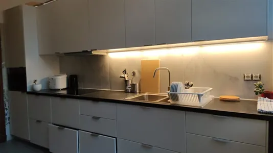 Rooms in Brussels Sint-Joost-ten-Node - photo 8