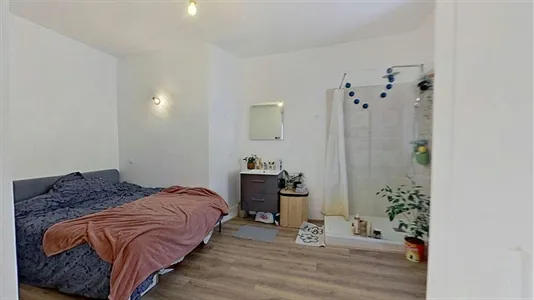 Rooms in Valence - photo 4
