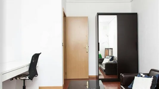 Rooms in Madrid Moncloa-Aravaca - photo 10