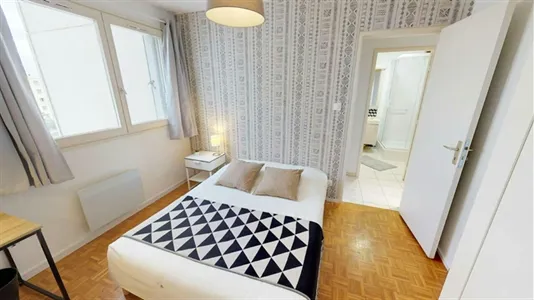 Rooms in Lyon - photo 2